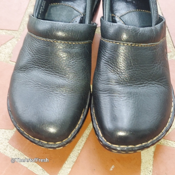 BOC BORN Clogs Womens 7 Black Leather Slip On Comfort Shoes - Picture 10 of 13